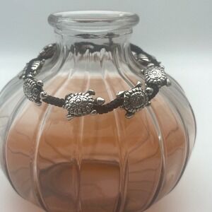 Turtle Bracelet Silver Tone Metal Turtle Charm Black‎ Cord Bracelet beach